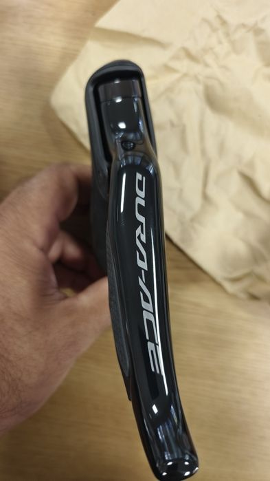 ДЯСНА КОМАНДА:Shimano Dura ACE DI2 ST-R9250 12sp