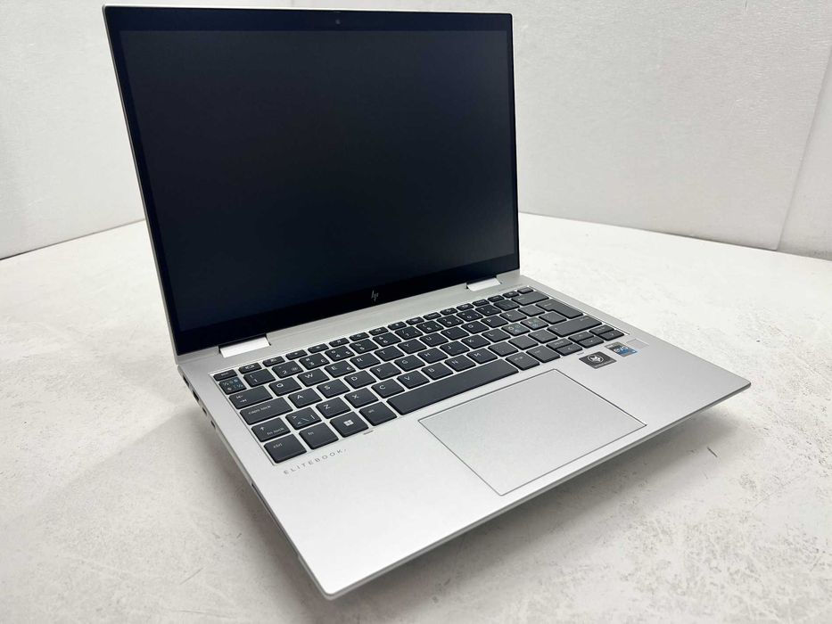 бизнес клас HP Elite x360 830 G9 13.3" touch i5-1235U 16GB 510GB клас А с Гаранция