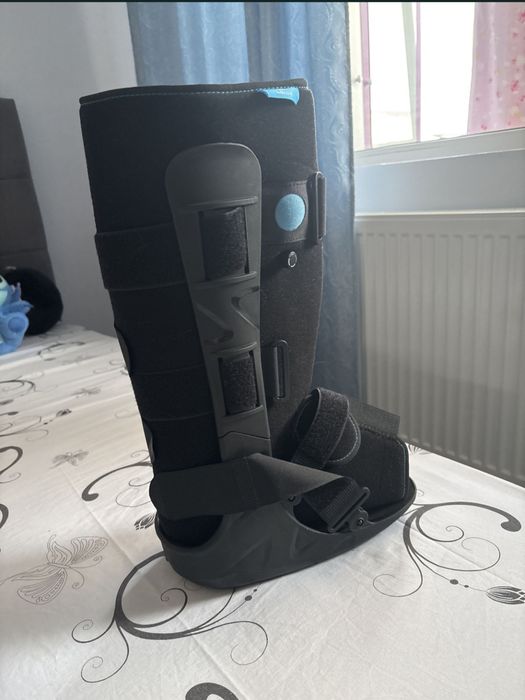Orteză pneumatică de gleznă/picior Wellcare
