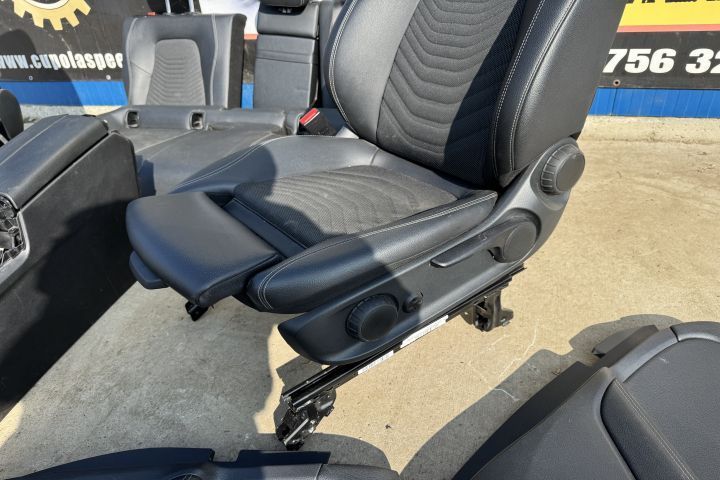 Interior complet electric ( de Europa ) Mercedes-Benz A-Class W177/V1