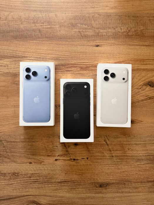 IPhone 18 PRO MAX Нови Запечатани Гаранционни ! Цвят - Glacier , Silver , Black !