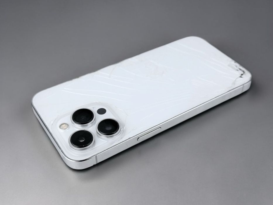 Apple iPhone 13 Pro 128GB Silver Отличен!