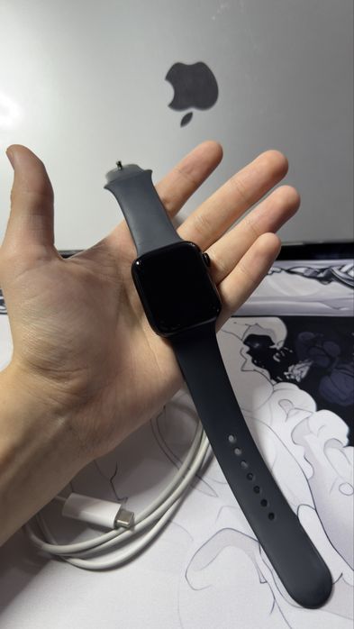 Apple Watch SE (Gen 2) 44mm