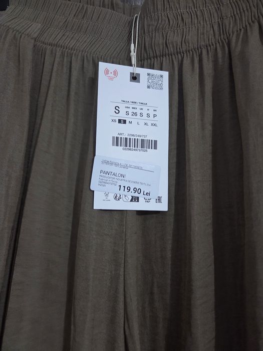 Pantaloni satinati