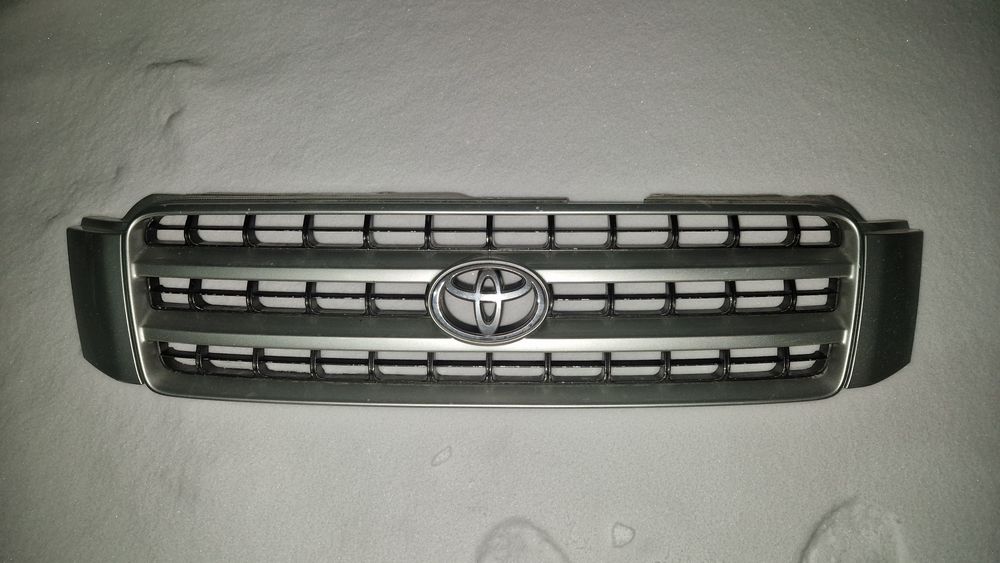 Решетка радиатора Хайлендер xu20 дорест