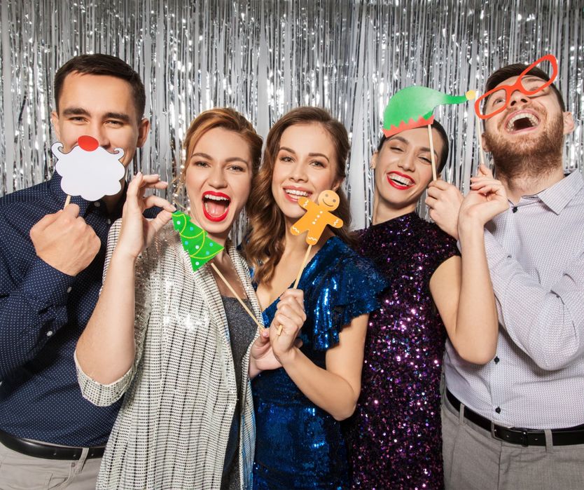 Închiriere cabină foto pentru evenimente – Pachete de la 1200 lei!