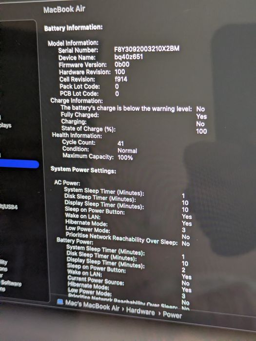 MacBook air 13 M2 24GB 512 GB като нов