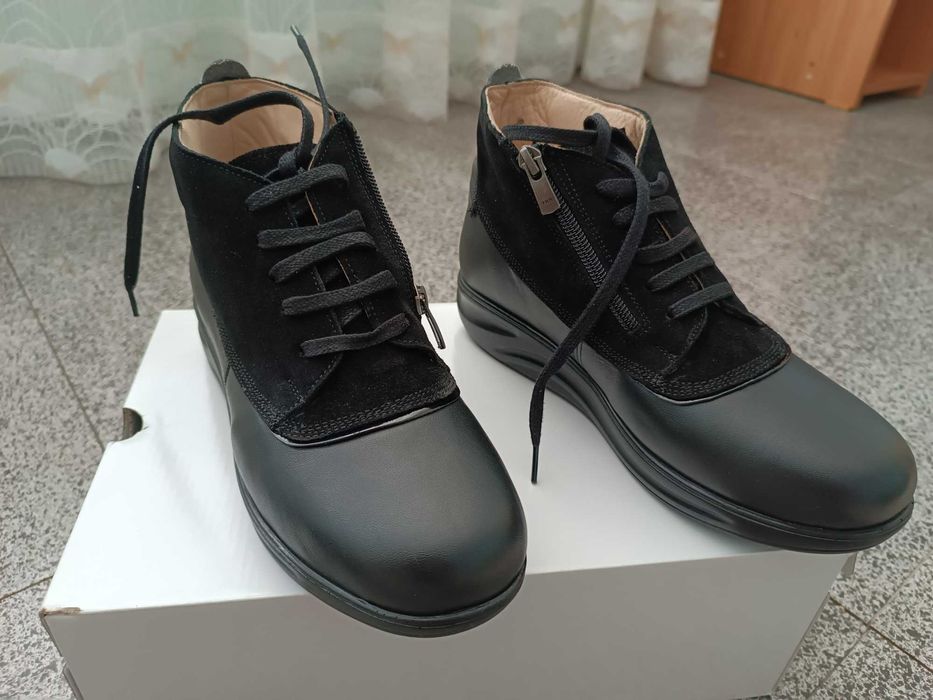 Обувки от естествена кожа