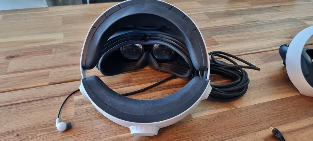 PSVR 2 cu adaptor PC
