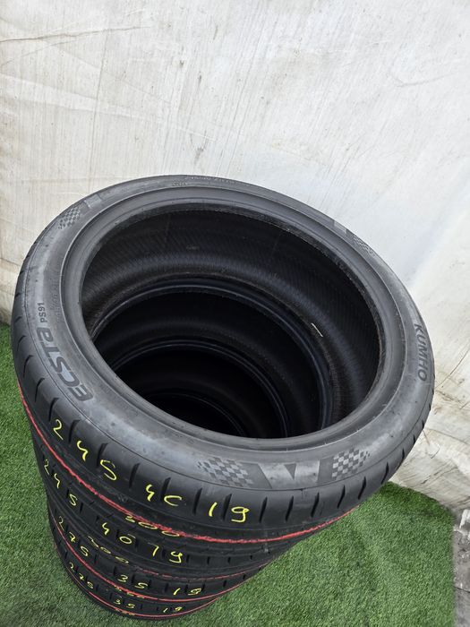 Set 245.40.19  275.35.19 kumho