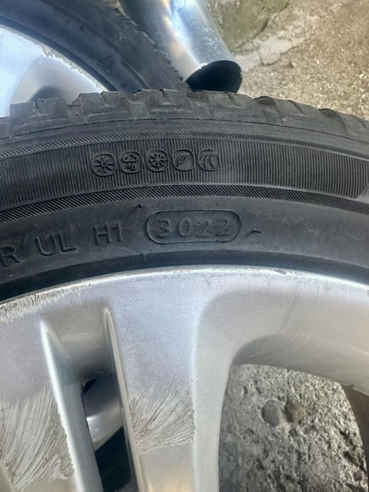 Джанти с гуми R17 Мерцедес 5х112