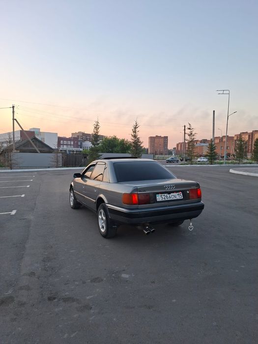 Продам Ауди 100 с4