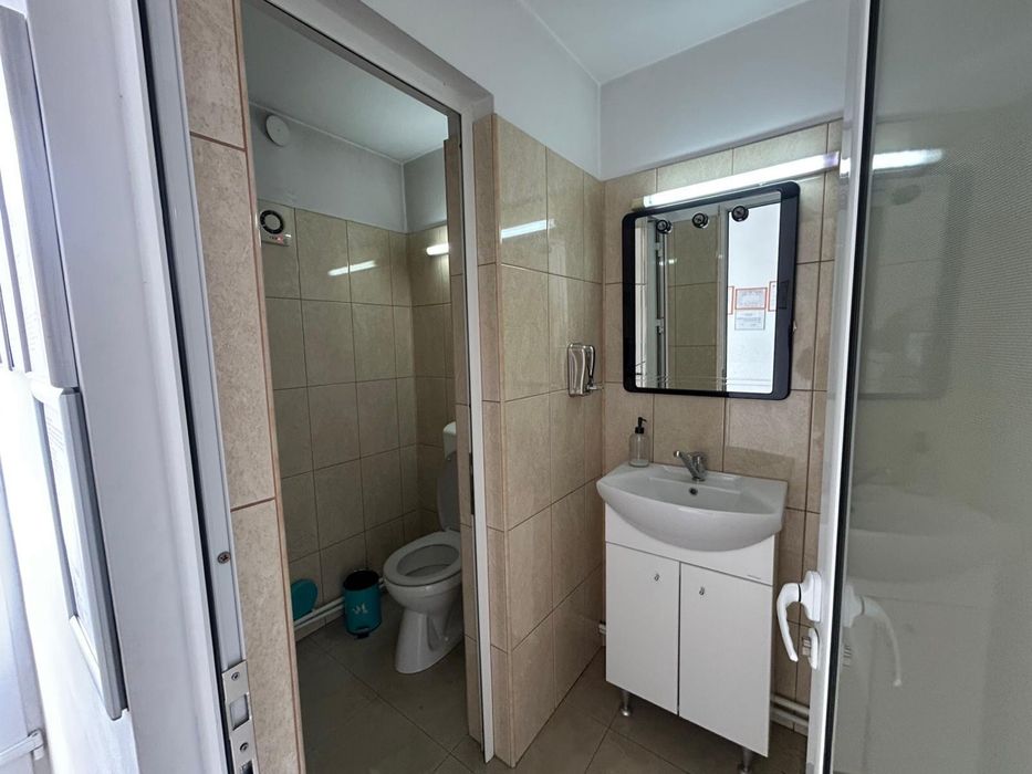 Spatiu comercial centru