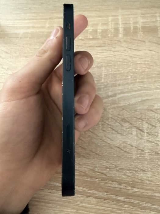 Vand iphone 13 mini pentru piese