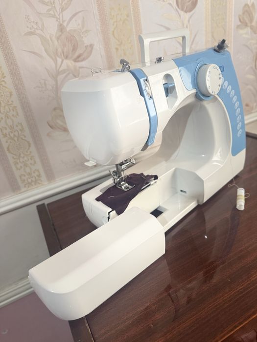 Тикув машинаси сотилади