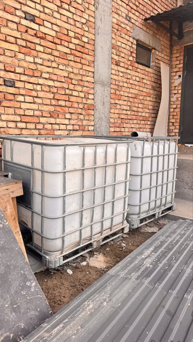 Емкость для воды 1м3