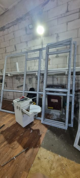 Ремонт окон  ПВХ и алюминия