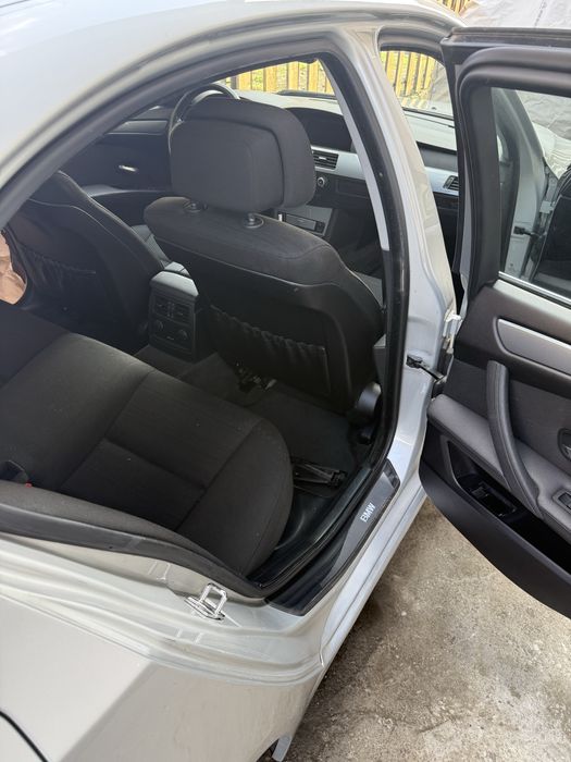 БМВ Е60 523i на части