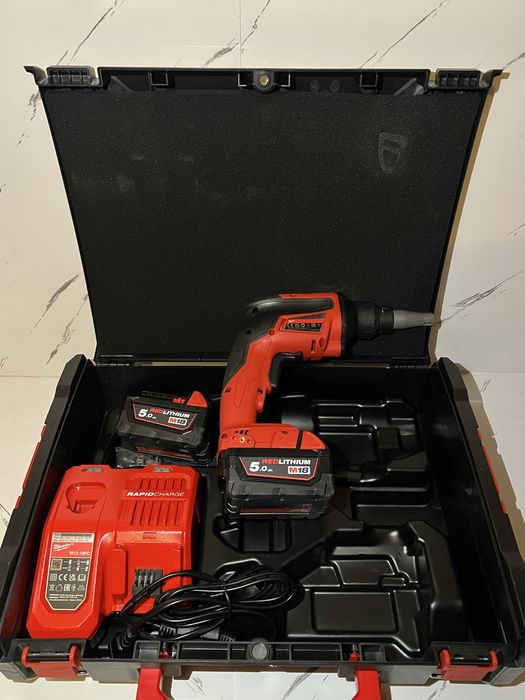 NEFOLOSITA Autofiletanta Rigips Milwaukee M18 FSG