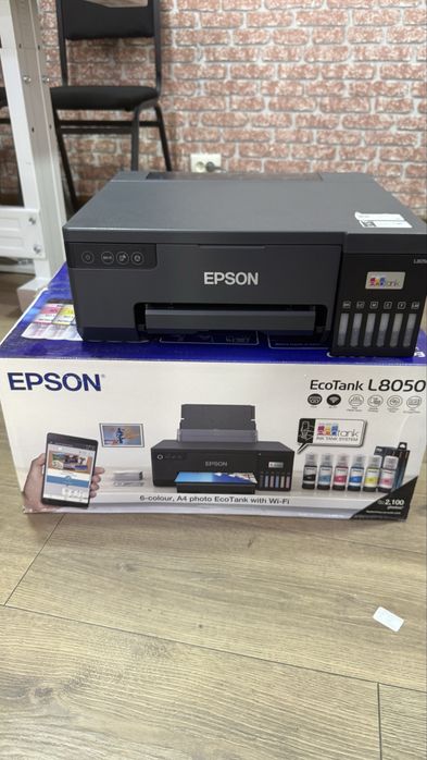 Продам Epson L8050 sotiladi-kam Ishlagan