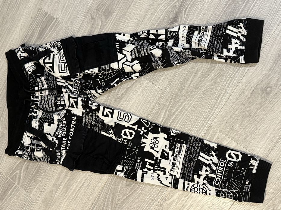 Pantaloni stil cargo CROPP, marimea M