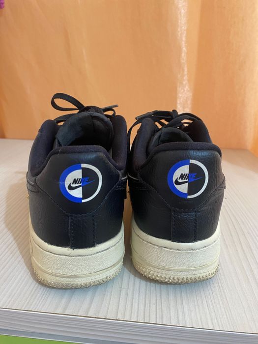 Vând adidași Nike Dama