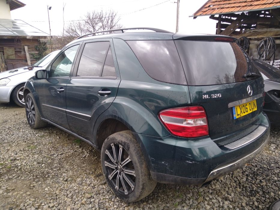 На части ! ML W164 320 CDI 89 000 мили
