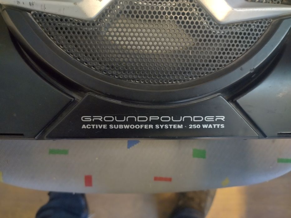 Vand subwoofer sub scaun CRUNCH GP508