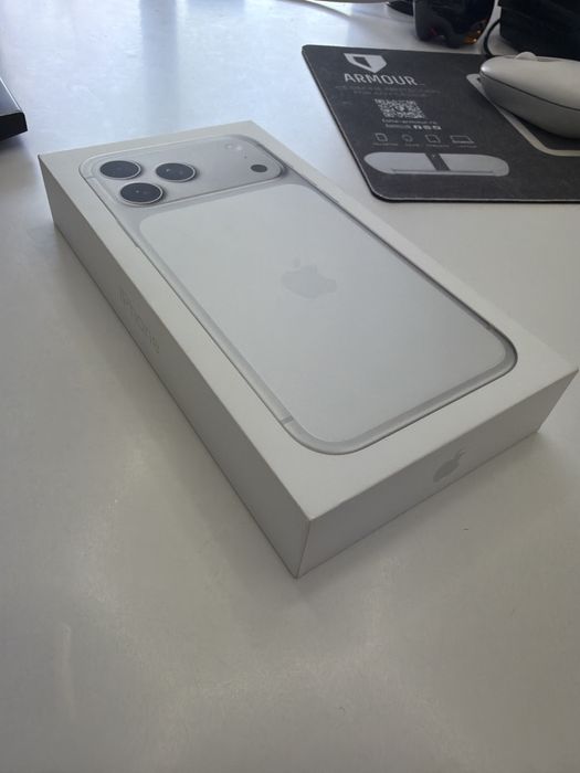 Iphone 17 Pro Max 256Gb, Silver, Nou Sigilat