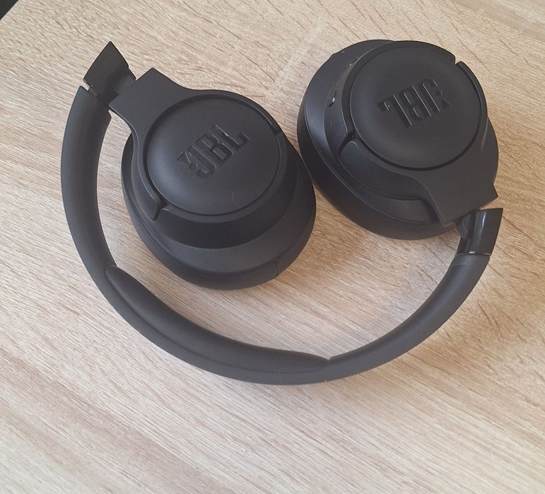Căști JBL Tune 760NC