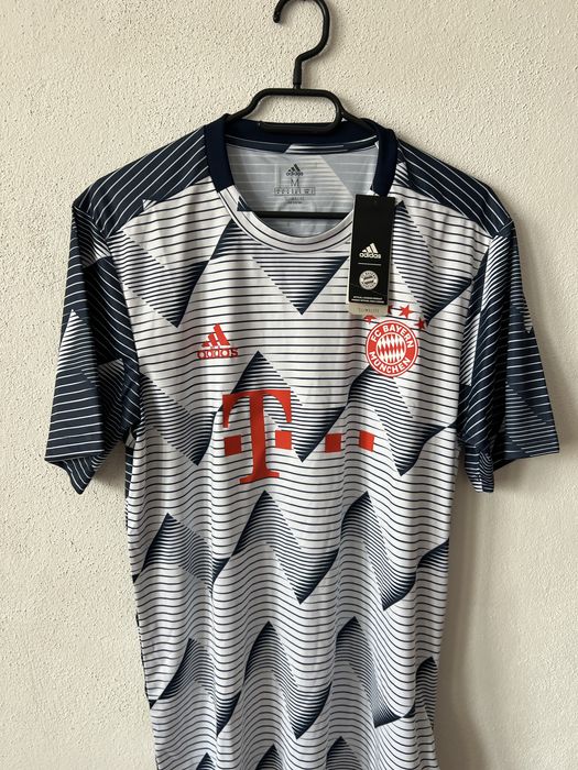 Тениска Bayern Munchen - M