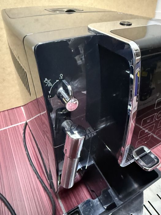 Кафеавтомат Delonghi Dinamica Ecam