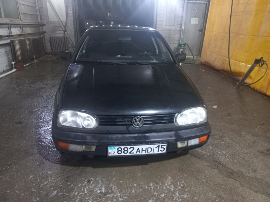 Продам хороший гольф 3 1.6