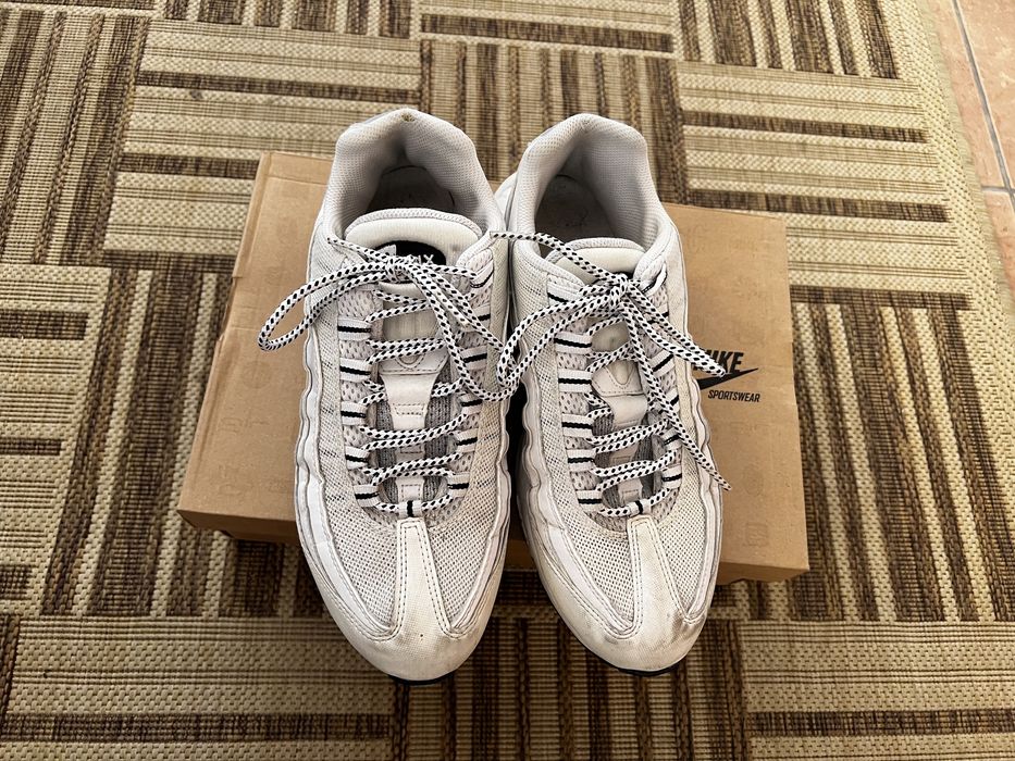 Nike Air Max 95 original (42.5 размер)