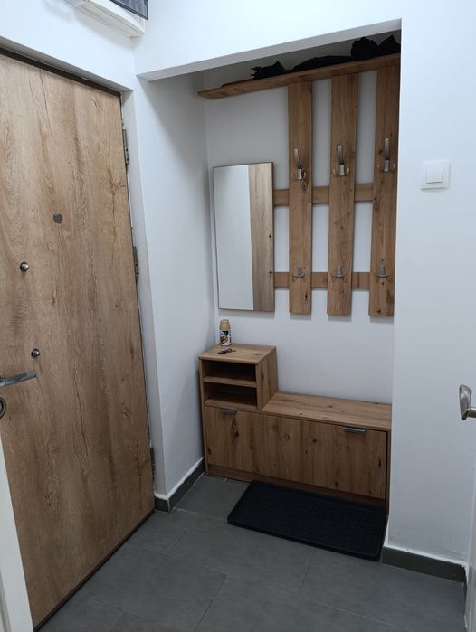 Garsonieră de închiriat – zonă excelentă Timpuri Noi / Tineretului