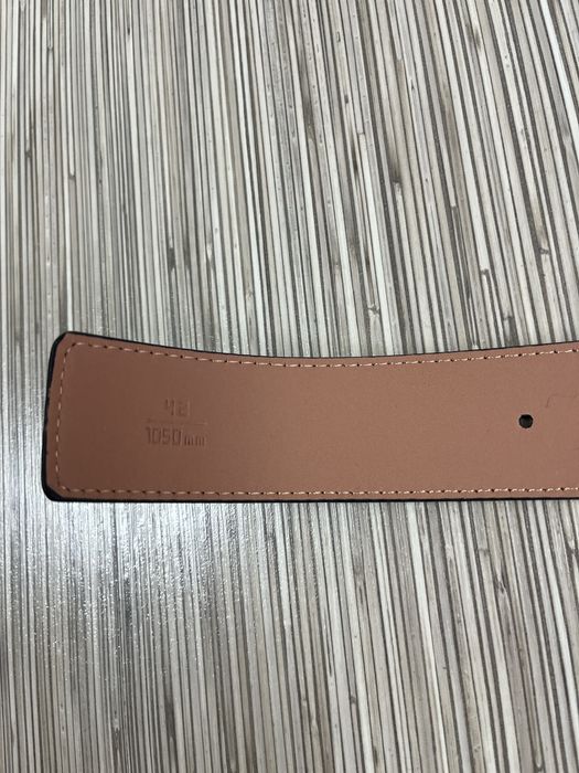 Curea LV,nou nouță,105 cm