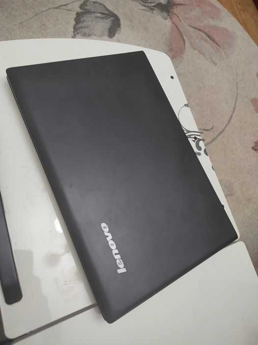 Lenovo i7 15" inci