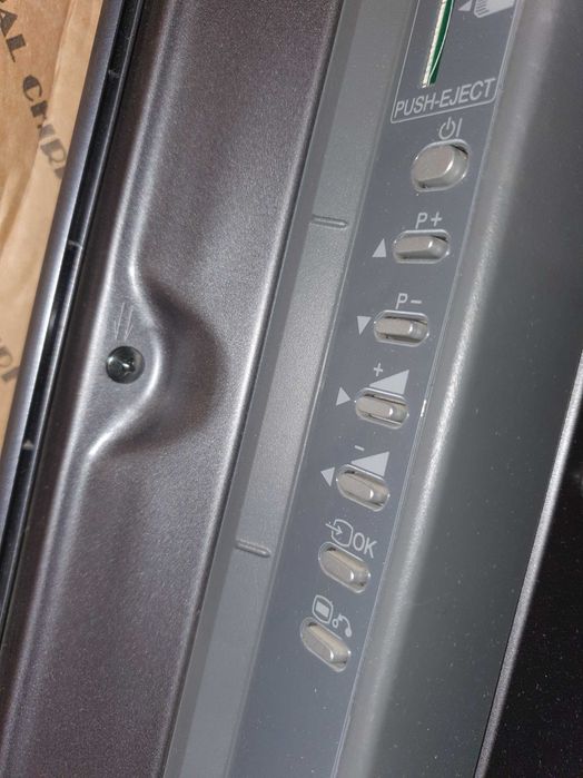 Телевизор плазменный Hitachi