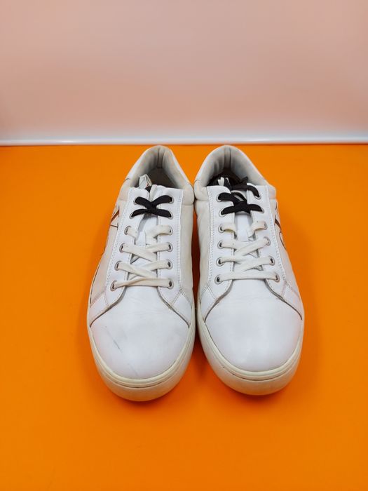 Calvin Klein номер 44 Оригинални мъжки кецове