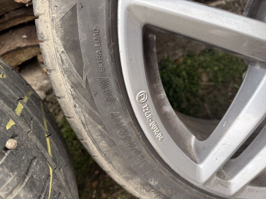 Mercedes Джанти и Гуми 17 цола