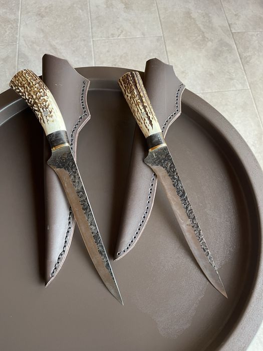 Cuțite pentru sacrificare și tranșare