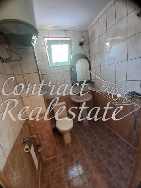 Дава се под наем Двустаен апартамент в Варна, Колхозен пазар - 50 кв.м за 306 € - Снимка #1