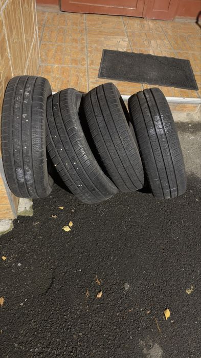 Cauciucuri  195/70 R15C Iarna