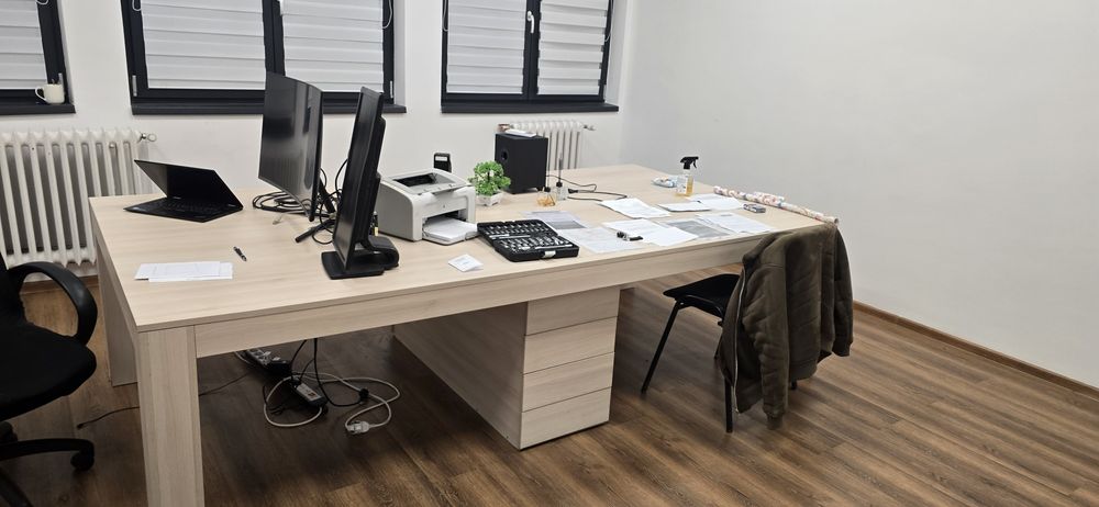 Masa de birou mare din pal melaminat 275cm