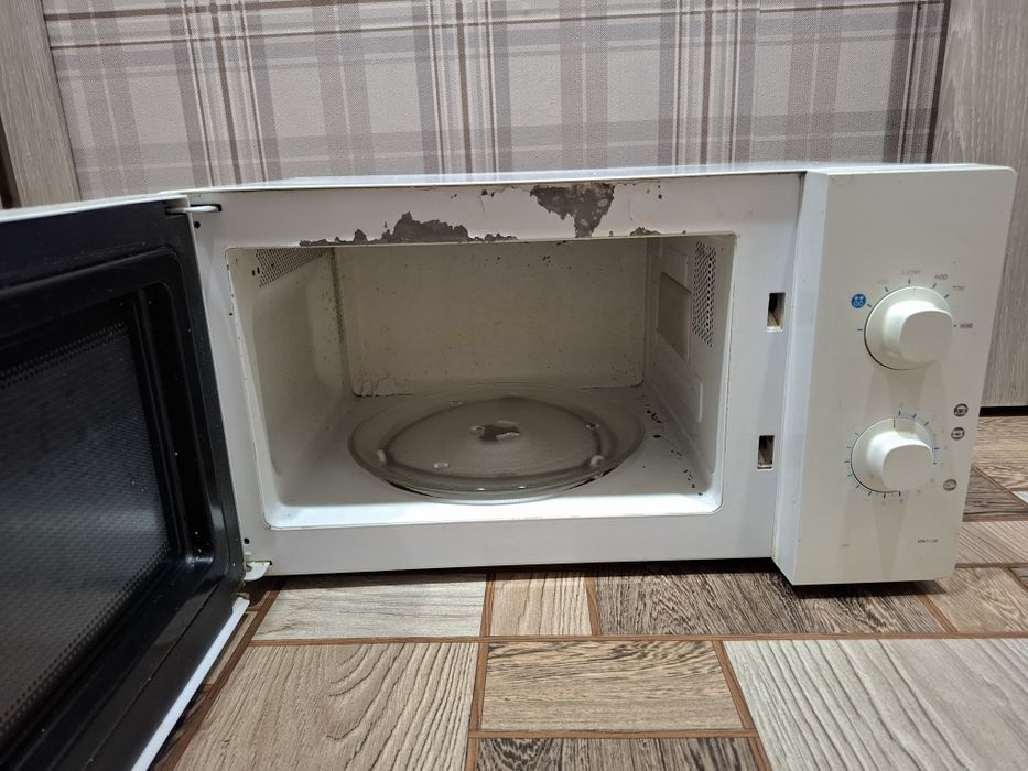 Микроволновая печь