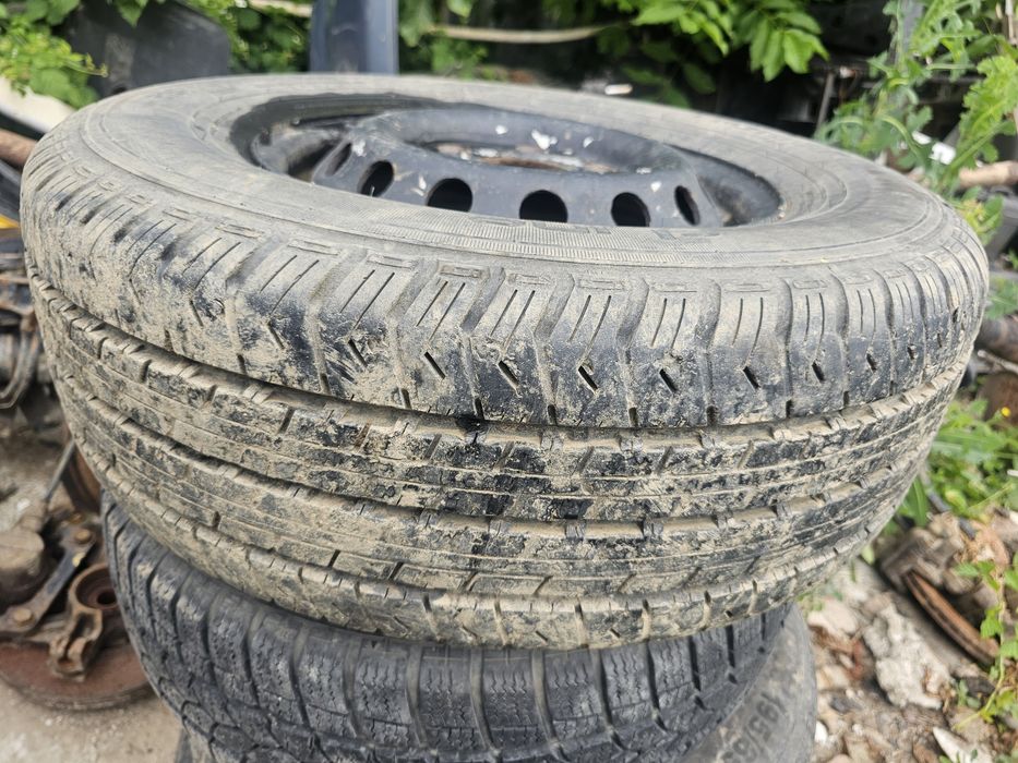 Roata janta si anvelopa Sprinter an 2004 225/70 R15