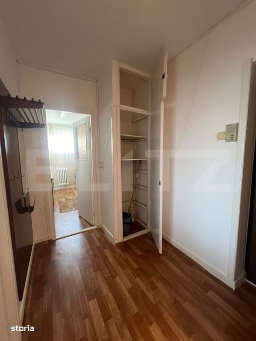 Apartament 2 camere, decomandat, intermediar, sud, Pivnita, Calea Flor