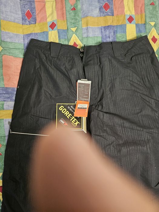 Pantaloni iarna Nike cu Gore-tex