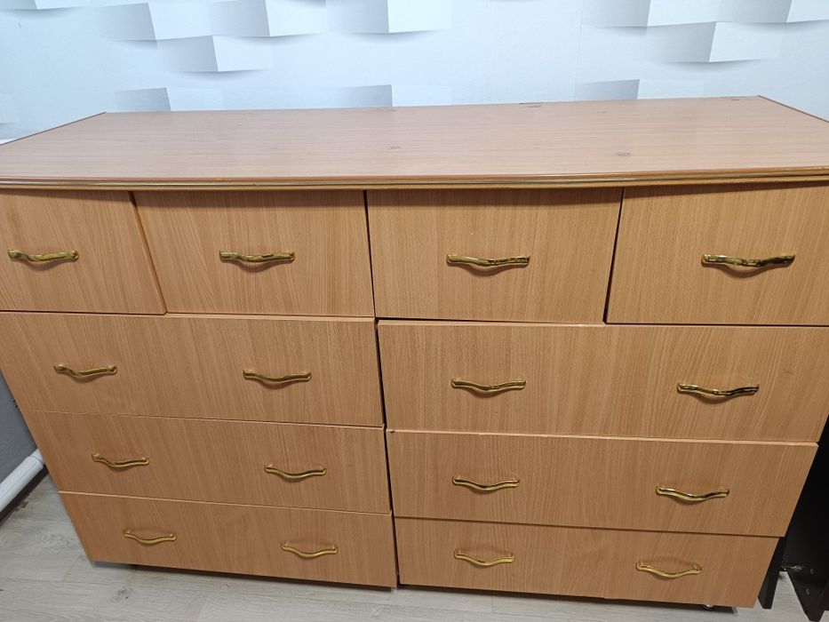 Комод в хорошем состоянии