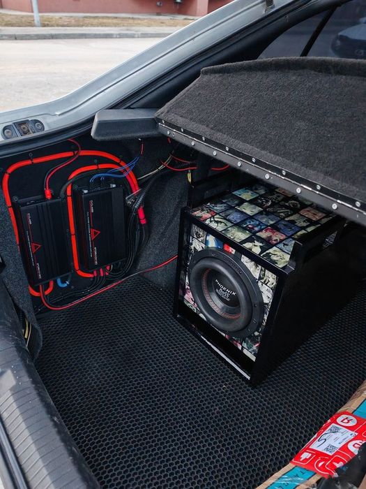 Устновка автозвука